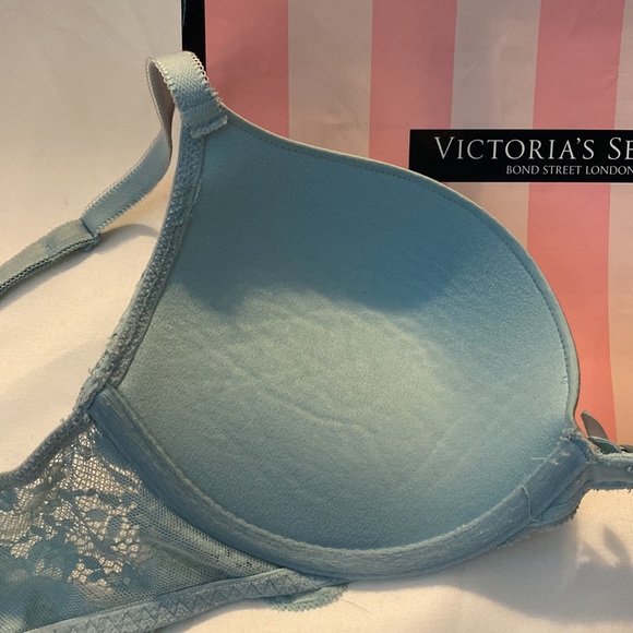 Victoria’s Secret Dream Angels Push-Up Bra - Picture 5 of 9